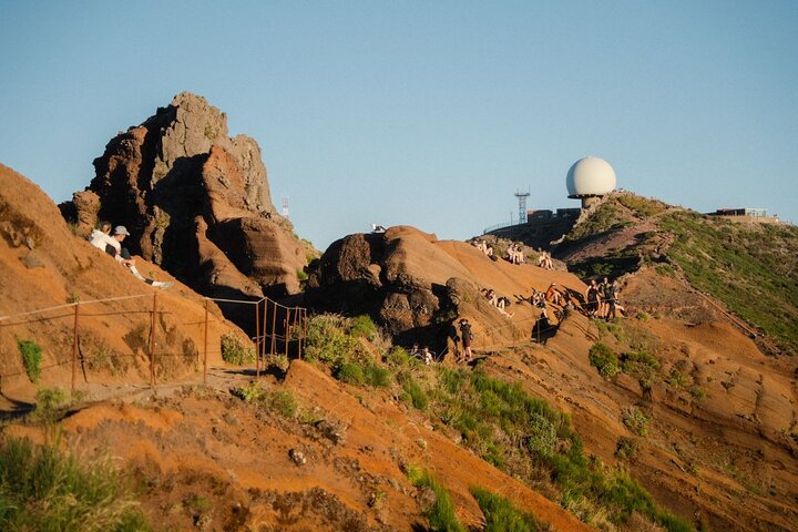 PR1 Sunrise Pico do Arieiro Self-Guided Hiking Transfer