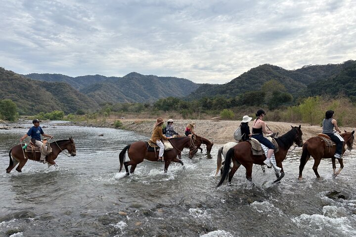 Horseback Riding: Tequila Tasting, BBQ & Margaritas
