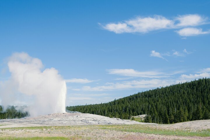 3-Day Yellowstone, Grand Teton and Jackson Hole Guided Tour