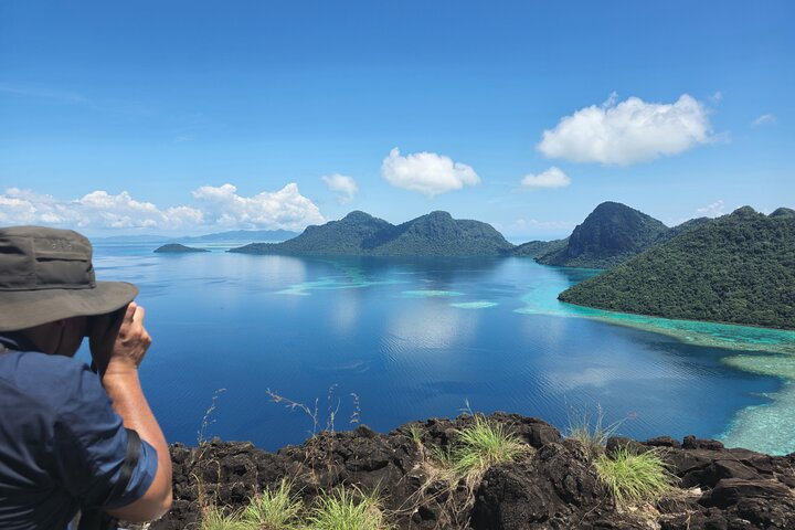 Island Hopping, Hike & Snorkel Semporna Tun Sakaran Marine Park