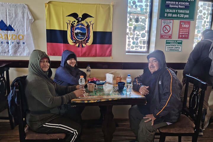 Chimborazo Private Transfer from Riobamba – Carrel Refuge Visit