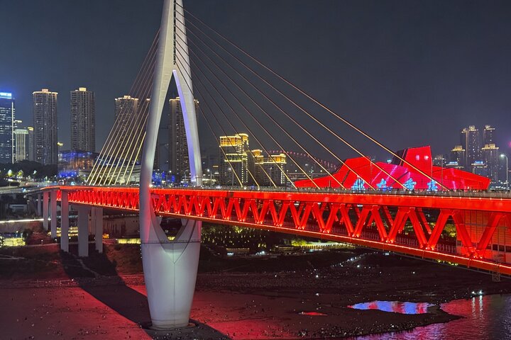 Chongqing Yangtze River Cruise and Illuminated Night Tour