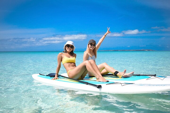 Miyakojima Standard Plan [SUP & Sea Turtle Snorkel] No extra charge｜Full refund guarantee｜Free rental and photos｜1 year old ~ OK｜Empty handed