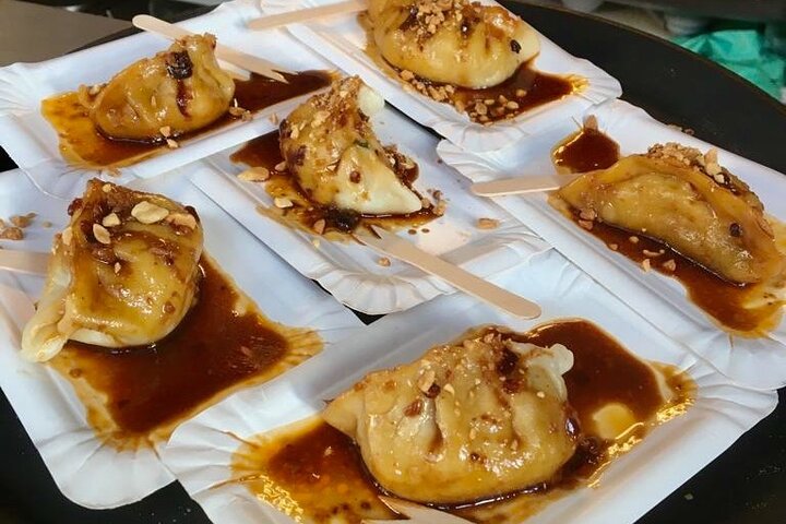 Rotterdam Walking Food Tour with Delicious Tastings