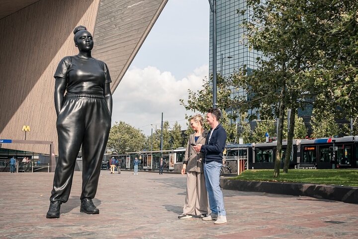 Rotterdam Walking Food Tour with Delicious Tastings