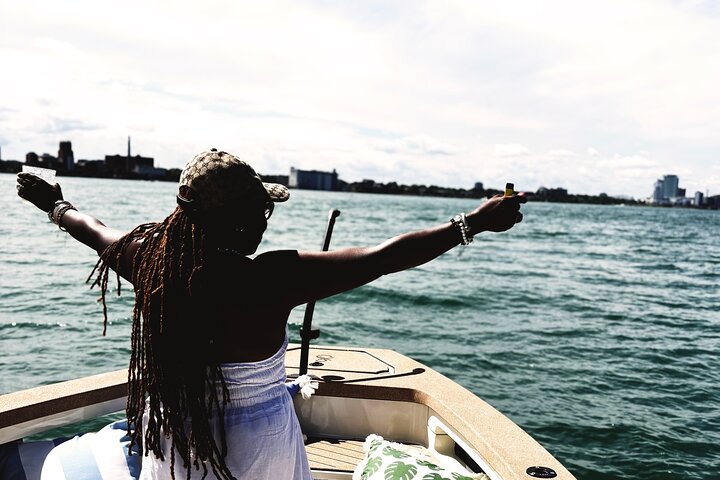 Weekday Private Detroit Luxury Cruise
