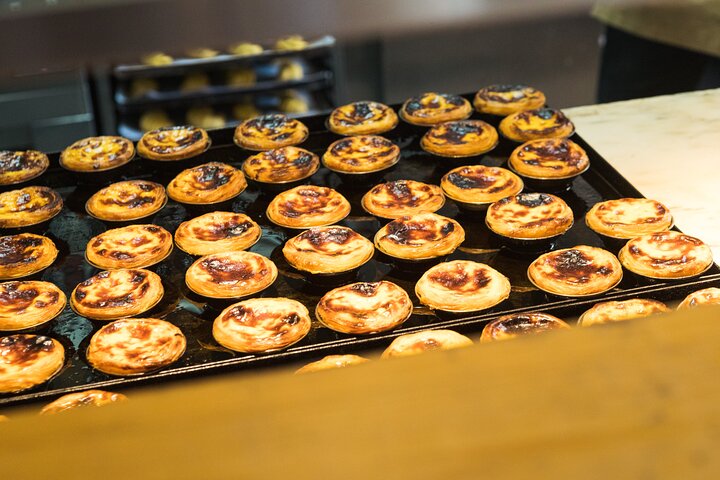 Winner 2026 Undiscovered Lisbon Food & Wine Tour by Eating Europe