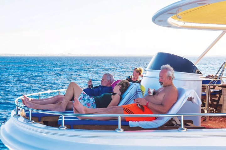 Swim with Turtles and Dugong Snorkeling at Marsa Mubarak Bay