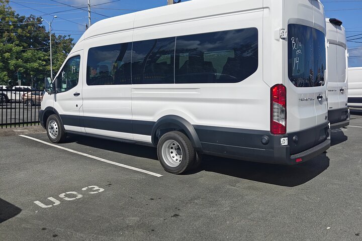 15 Passenger Taxi From San Juan Airport to Ceiba Ferry Terminal