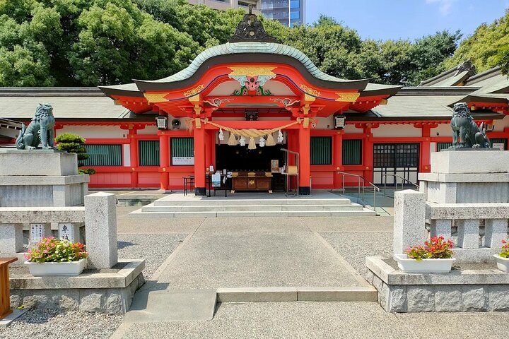 Guided Tour in Gifu Great Buddhist Statue Golden Gate Shrine