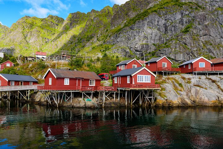 Private Full Day Sightseeing Tour from Svolvær to Å