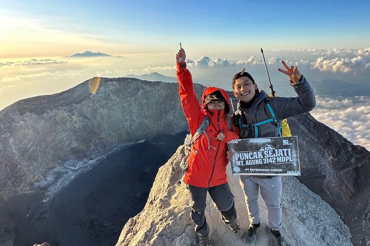Mount Agung Sunrise Trekking to Highest Peak 3,142m And 2,900m