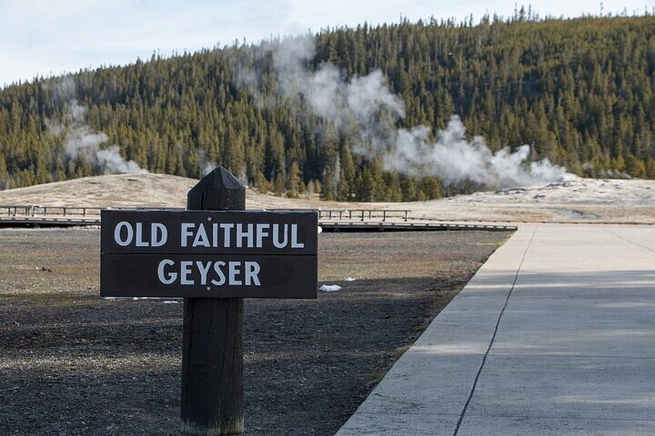 4-Day Salt Lake City, Grand Teton, Yellowstone National Park Tour