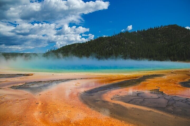 Yellowstone Grand Teton & Jackson Hole 5-day Fully Guided Tour