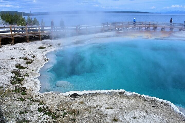 Yellowstone Grand Teton & Jackson Hole 5-day Fully Guided Tour