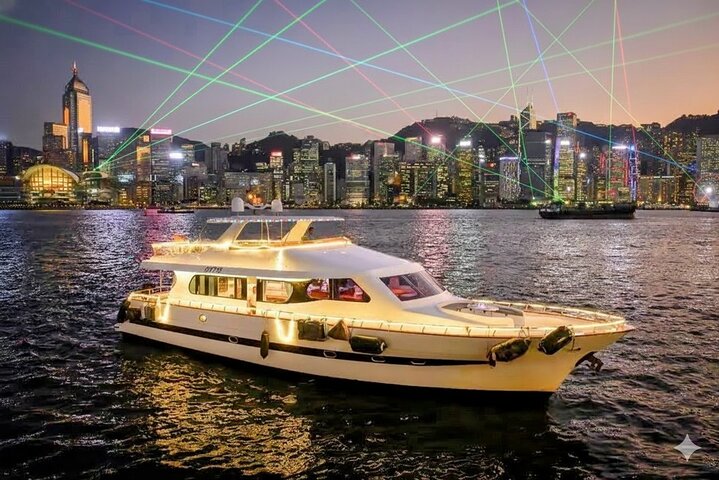 STARLIGHT: Victoria Harbour Night Yacht Tour