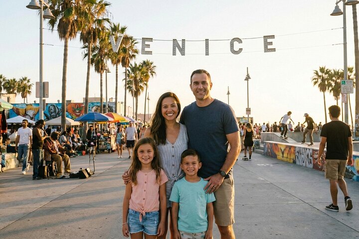 Los Angeles Private Tour with Pickup and Drop-Off for up to 8
