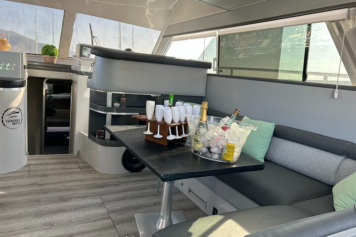 Boat Trip in Fuengirola, Dolphin Watching and Drinks