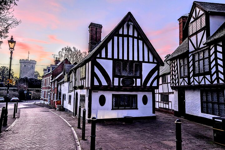 Warwick History Walk 1000 Years of English Stories