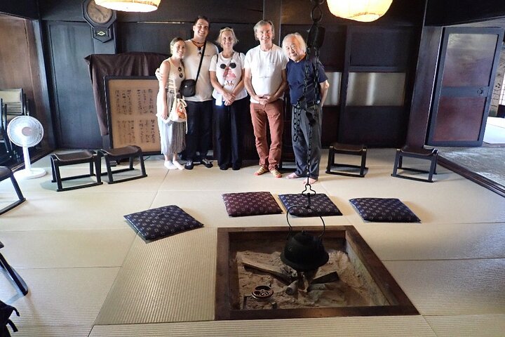 Sho Time Gokayama Private Car Custom Tour