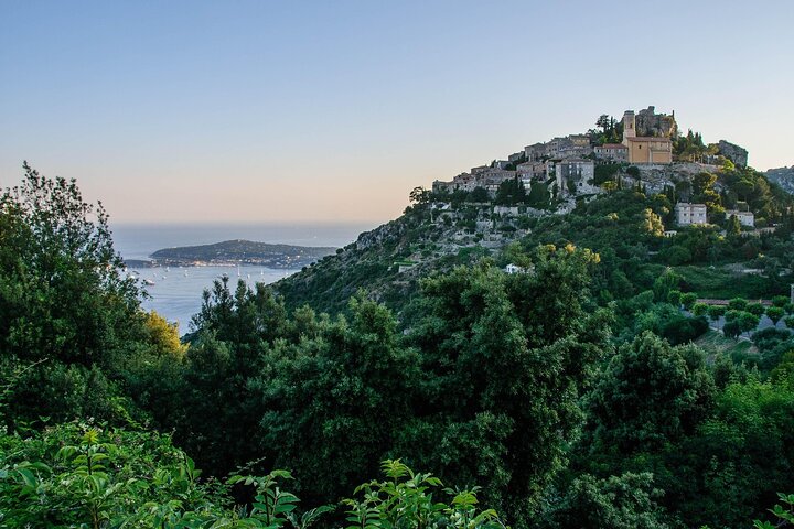 Monaco: Nice, Eze, St-Paul, Monte Carlo Private/Semi-Private Tour