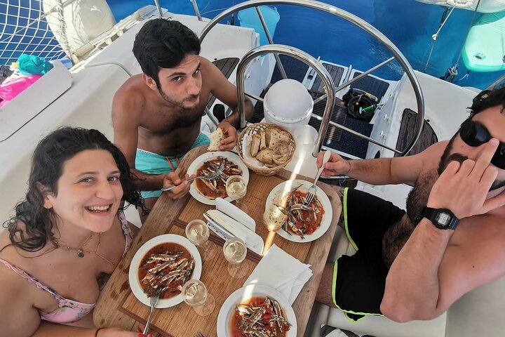 Sailing Adventures in Ponza with Local Captain