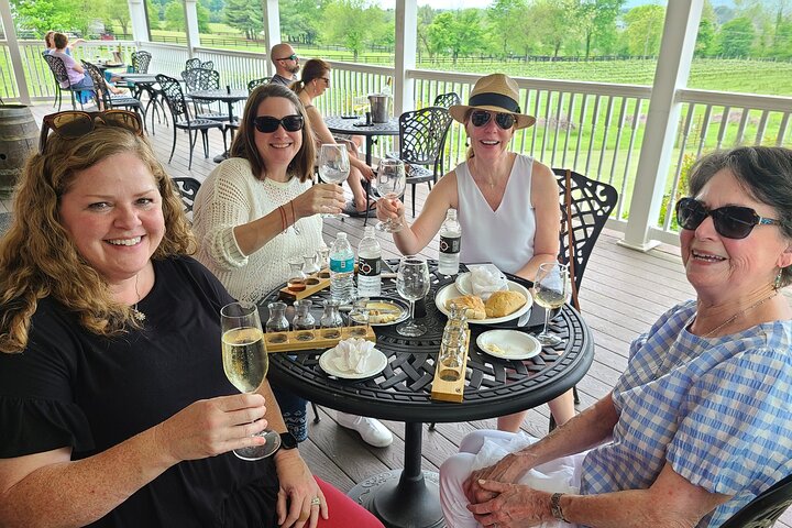 Harpers Ferry to VA Wine Country 4 Hour Tour for 4 Guests