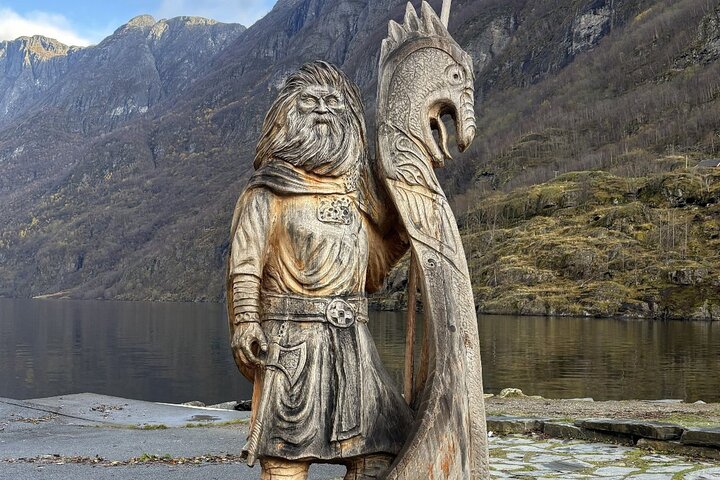 Bergen: UNESCO NærøyFjord Cruise, Flåm & Stegastein - Incl. Lunch