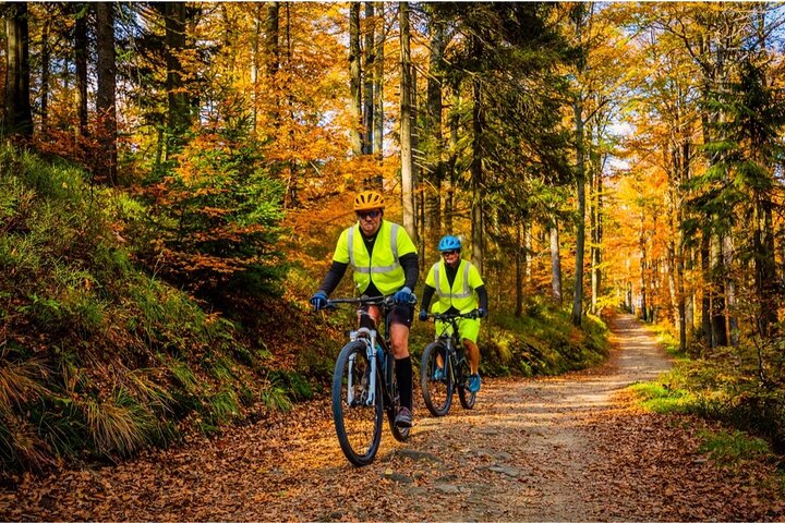 Nature Bike Tour: Biking Adventure Along The NH Greenway Rail