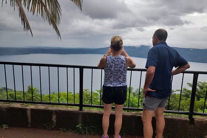 Explore 3 Volcanoes in One Day "Mombacho+Apoyo+Masaya"