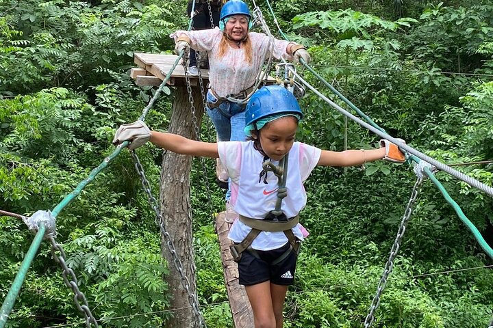 Zipline and Snorkel Adventure in Ixtapa Zihuatanejo