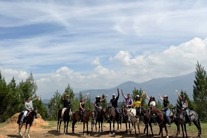 Scenic Horseback Riding in the Medellín Mountains