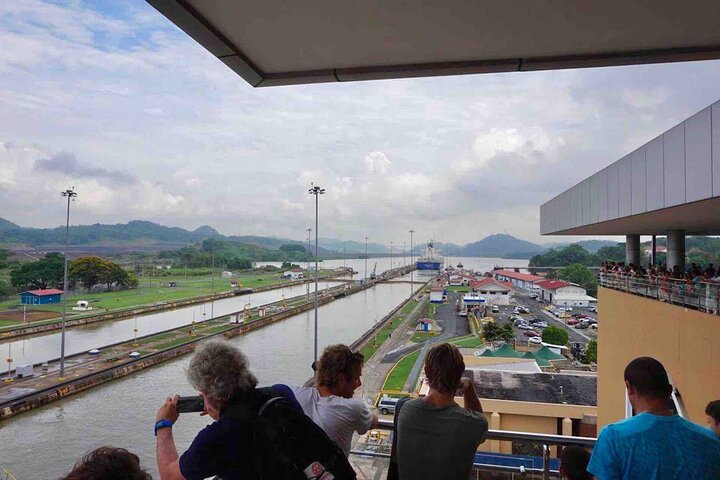 Panama Canal and Fort San Lorenzo Tour from Colón