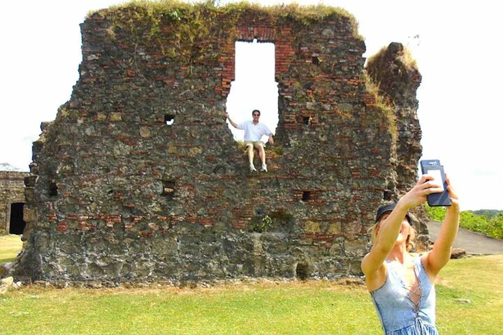 Panama Canal and Fort San Lorenzo Tour from Colón