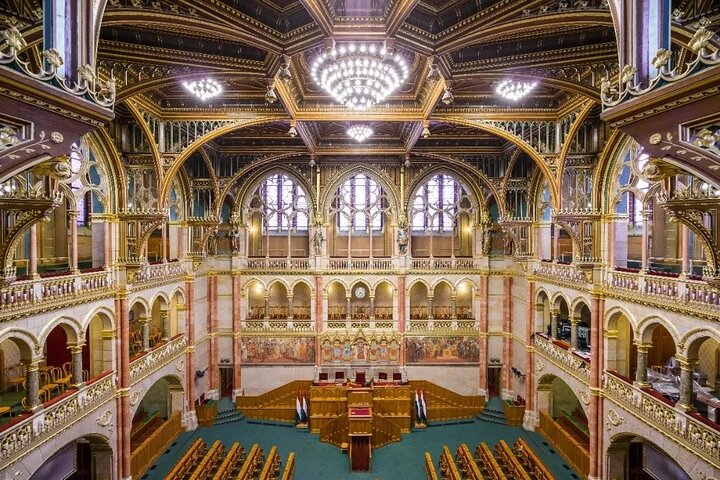 Hungarian Parliament Audio Guided Tour