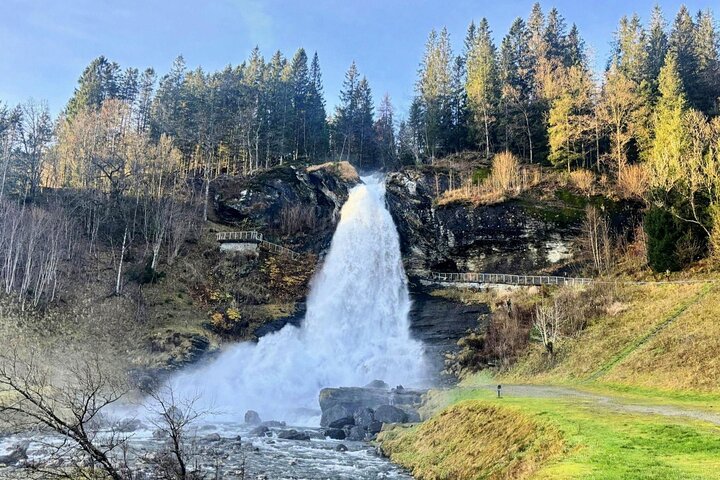 Bergen: Bondhus Glacier Lake & National Park w/Lunch in Rosendal