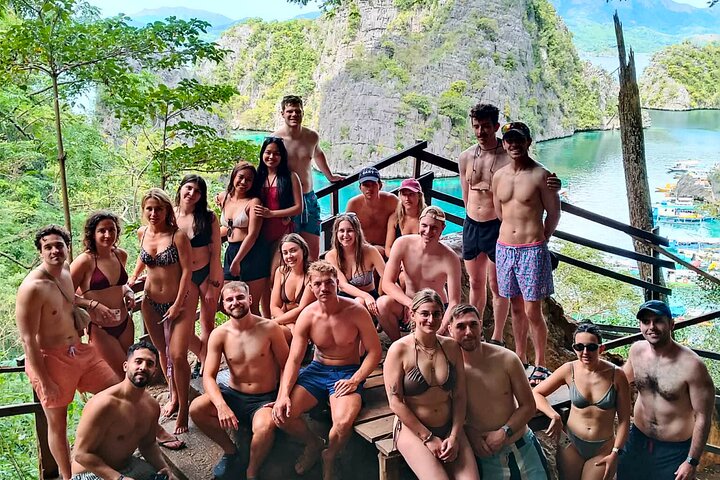 Coron Ultimate Tour: 7 Destinations with Lunch and Transfer