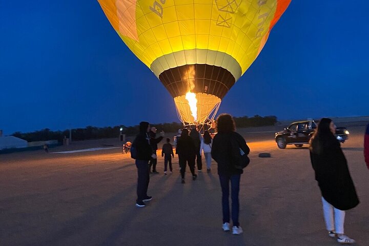 Marrakech Sunrise Hot Air Balloon & Berber Breakfast