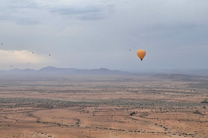 Marrakech Sunrise Hot Air Balloon & Berber Breakfast
