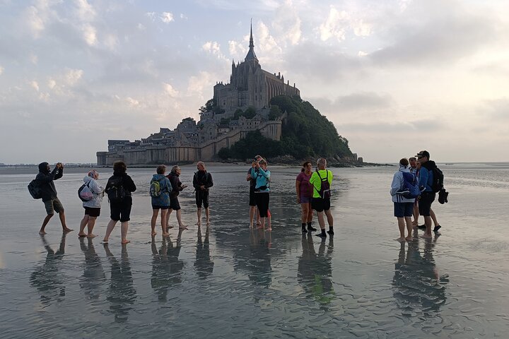 Mont-Saint-Michel bay walk