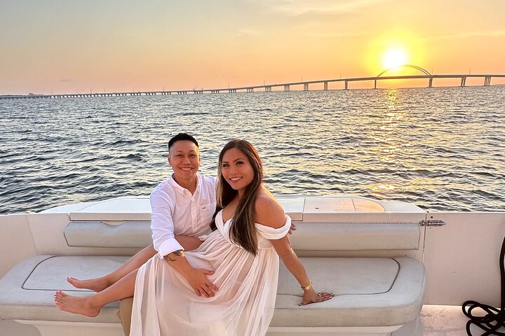 Private 3 Hour Sunset Cruise On A 50' Luxury Yacht With Captain