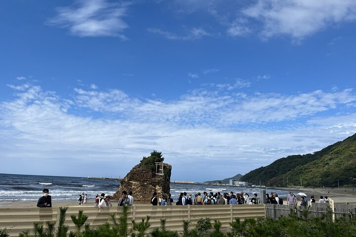 Izumo Half-Day Tour: Grand Shrine, Inasa Beach and Coastal Shrine