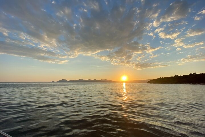 Cannes Private Boat Tour to the Lérins Islands – Relax & Snorkel