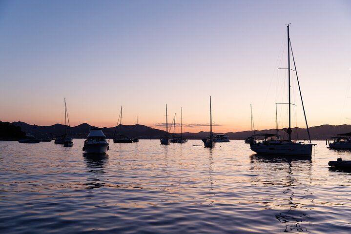 Cannes Private Boat Tour to the Lérins Islands – Relax & Snorkel