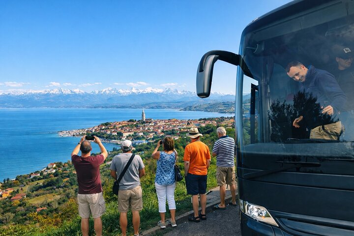 Hop & Taste Slovenian Riviera Hop-On Hop-Off & Local Bites