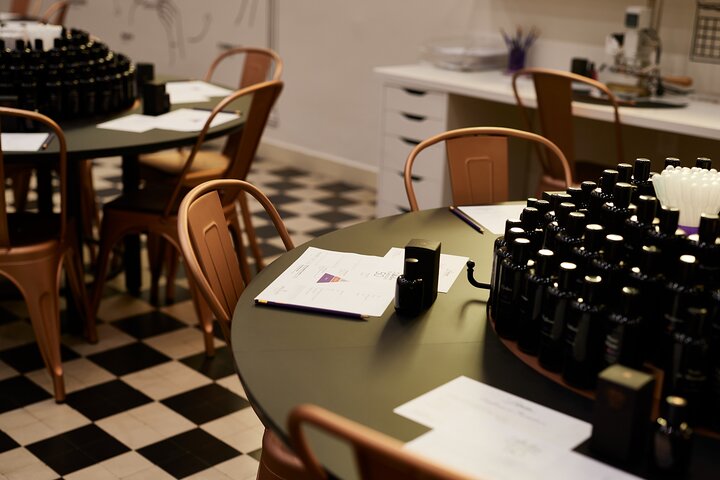 Molinard Discovery Perfume Workshop in Grasse Bastide