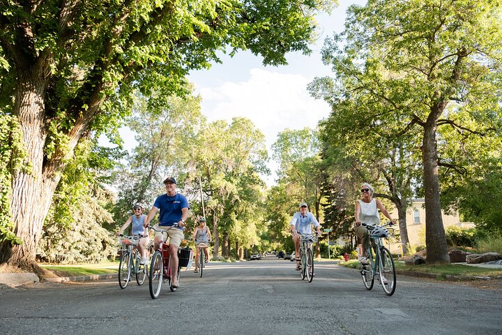 Bozeman Small-Group Bike Tour with Local Guide