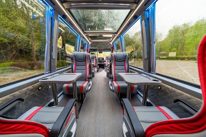 Zurich SkyGlass Bus Tour to Interlaken,Grindelwald &Lauterbrunnen