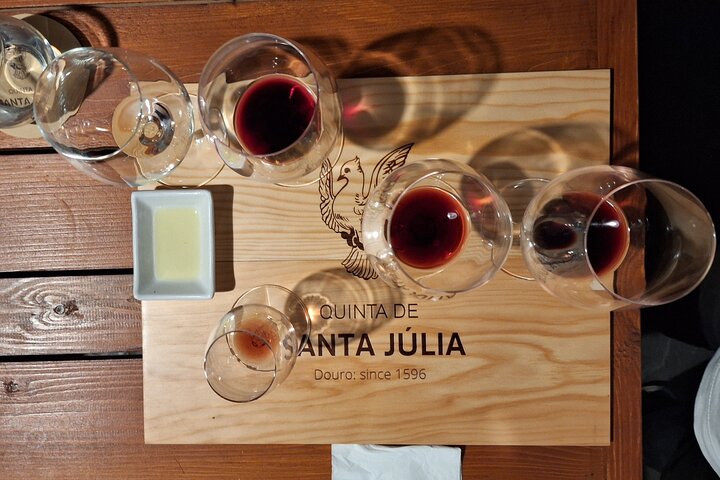 PRIVATE DOURO WINE EXPERIENCE An Immersive Full-Day Journey
