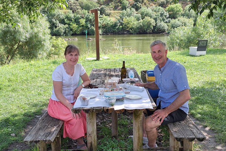 PRIVATE DOURO WINE EXPERIENCE An Immersive Full-Day Journey